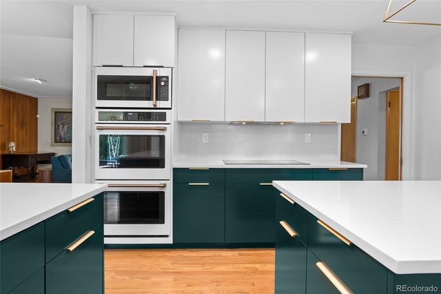 3120 S University Boulevard, Denver, CO 80210