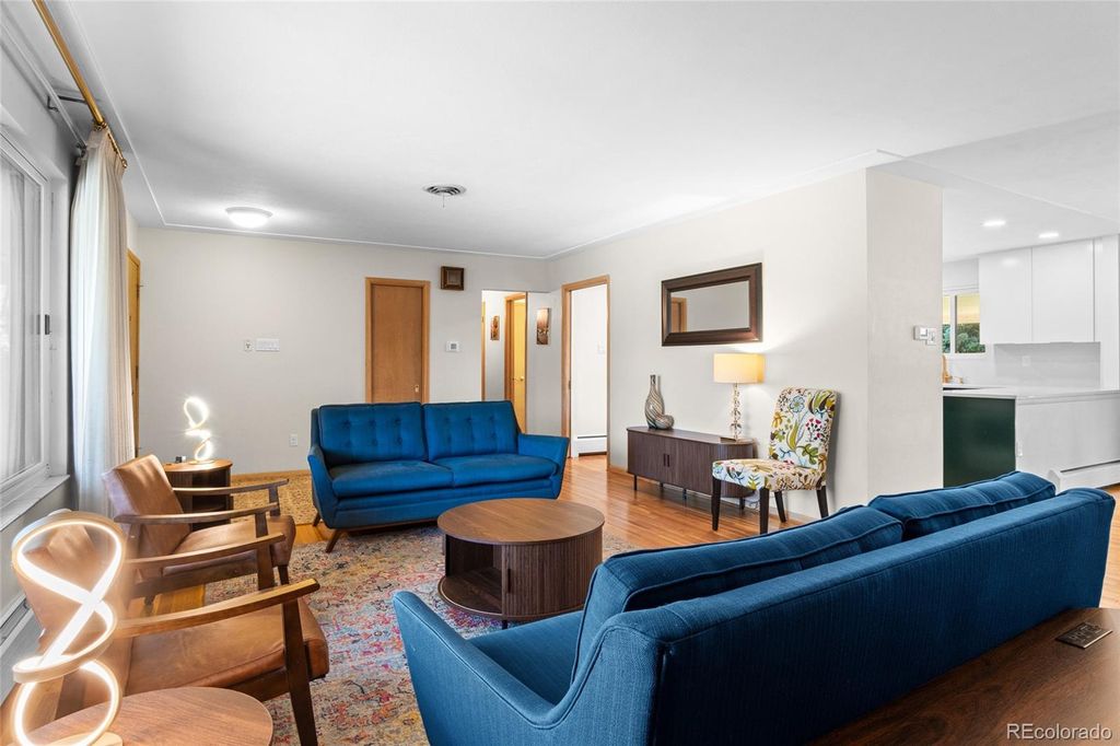 3120 S University Boulevard, Denver, CO 80210