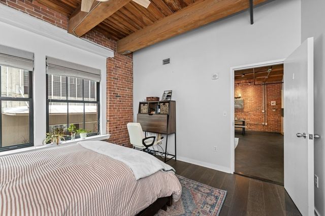 9 W Broadway 214, Boston, MA 02127