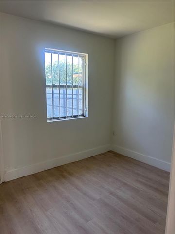 1820 NW 73rd St, Miami, FL 33147