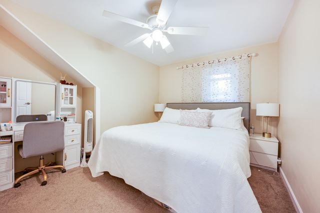 7 Lawndale Ave, Saugus, MA 01906