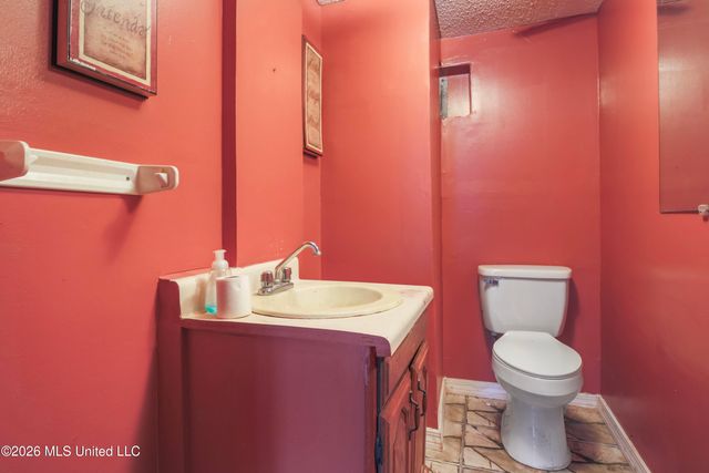 2540 George Street, Gulfport, MS 39503