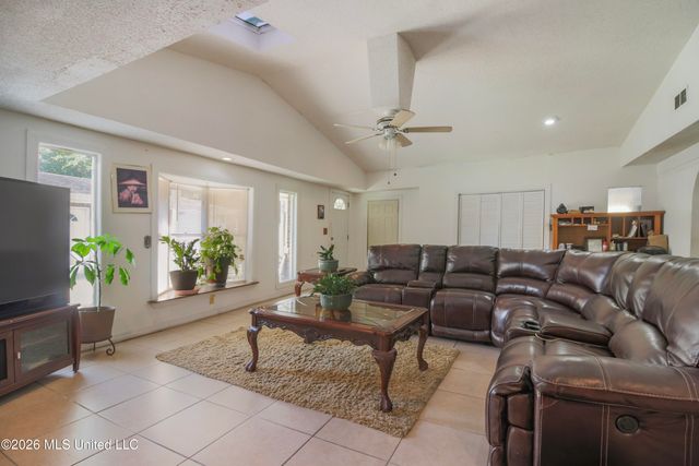 2540 George Street, Gulfport, MS 39503