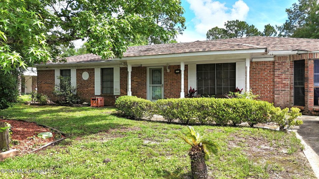 2540 George Street, Gulfport, MS 39503