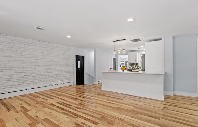 3007 Maple Street, Michigan City, IN 46360