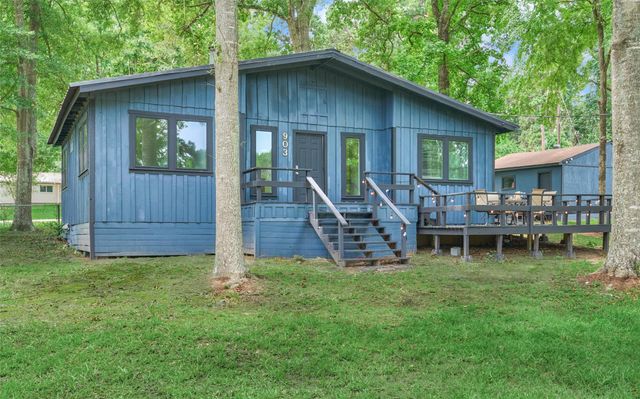 903 Commanche Road, Conroe, TX 77316