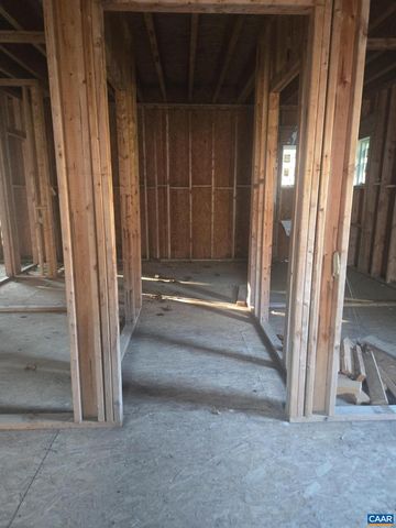 2018 PARKER MOUNTAIN RD, Stanardsville, VA 22973