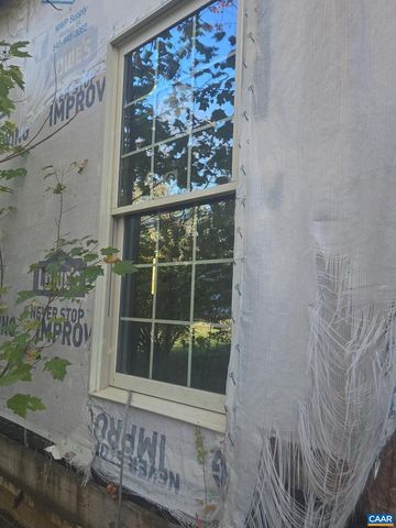 2018 PARKER MOUNTAIN RD, Stanardsville, VA 22973