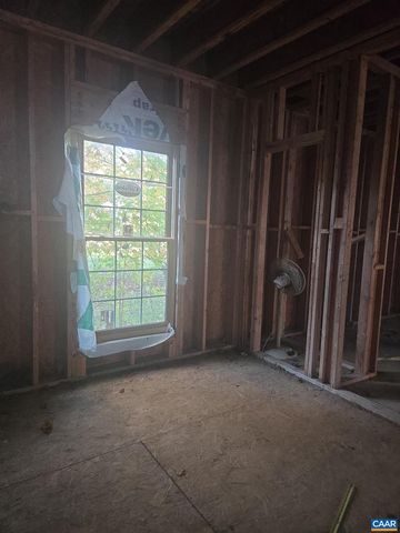 2018 PARKER MOUNTAIN RD, Stanardsville, VA 22973