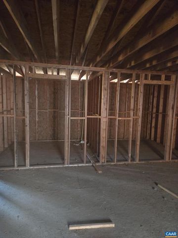 2018 PARKER MOUNTAIN RD, Stanardsville, VA 22973