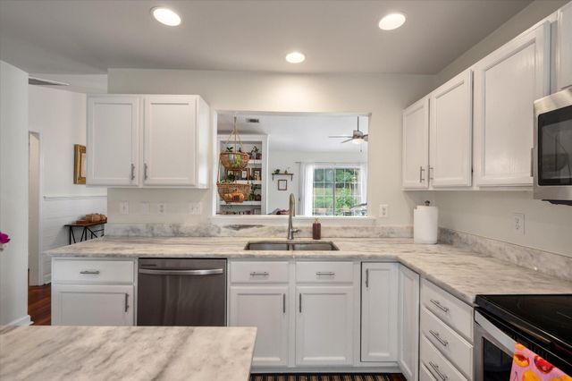 573 Antebellum Lane, Mount Pleasant, SC 29464