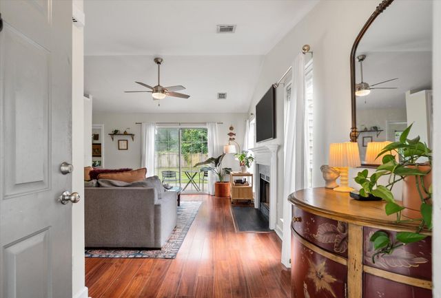 573 Antebellum Lane, Mount Pleasant, SC 29464