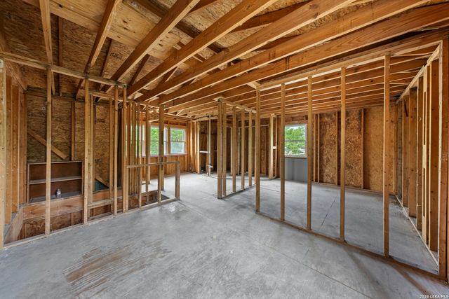 129 Willow Way, Kerrville, TX 78028