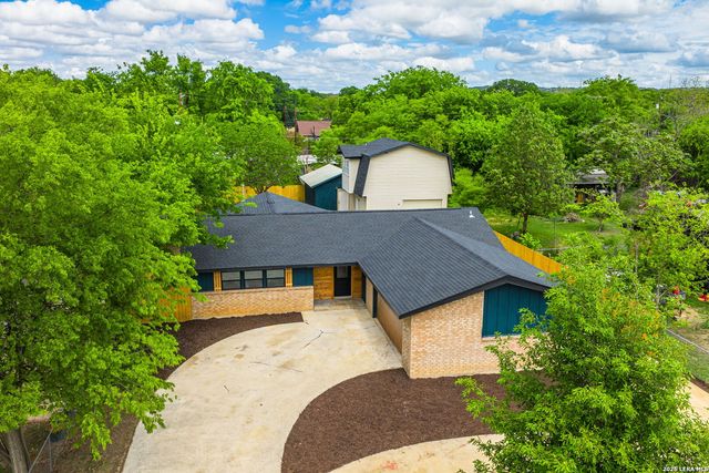 129 Willow Way, Kerrville, TX 78028