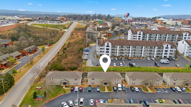 103 Garden Circle 4, Branson, MO 65616