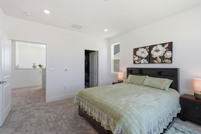 2116 Willa Grace Avenue, Manteca, CA 95337