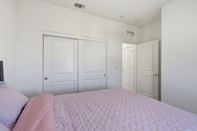 2116 Willa Grace Avenue, Manteca, CA 95337