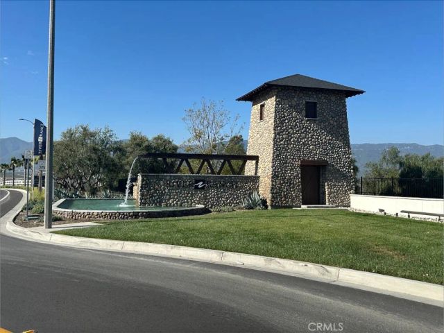 2511 Gunner Ridge Way, Rialto, CA 92377