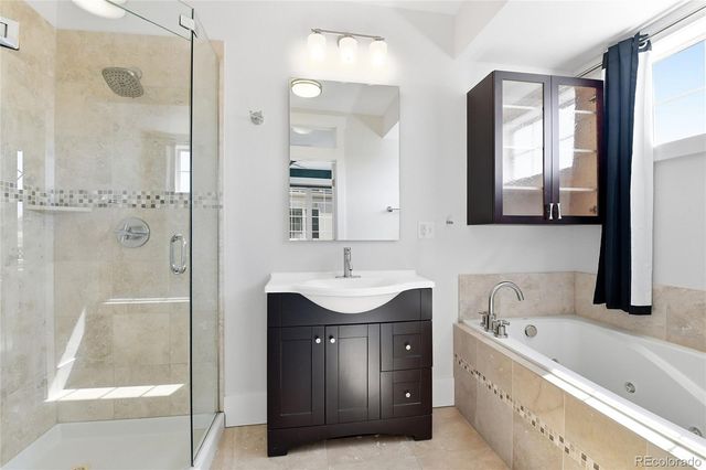 936 S Pearl Street 101, Denver, CO 80209