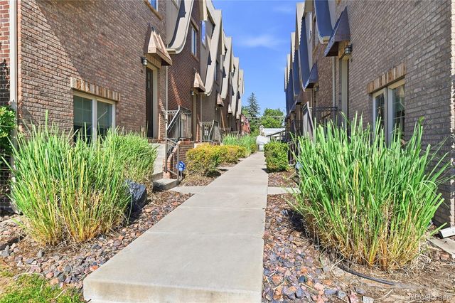 936 S Pearl Street 101, Denver, CO 80209