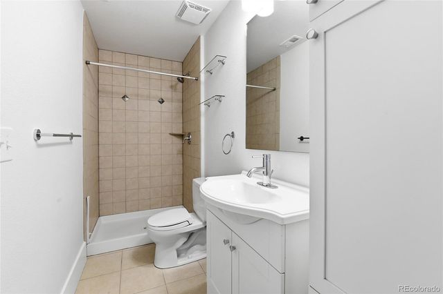 936 S Pearl Street 101, Denver, CO 80209