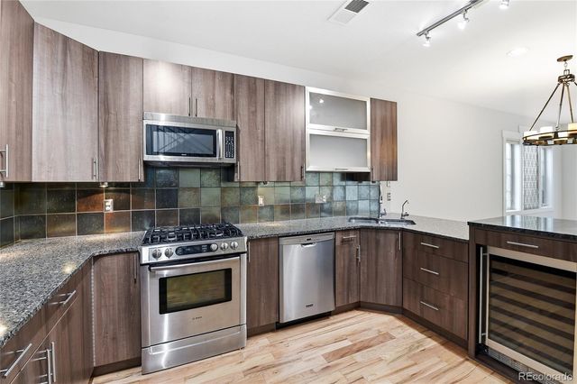936 S Pearl Street 101, Denver, CO 80209