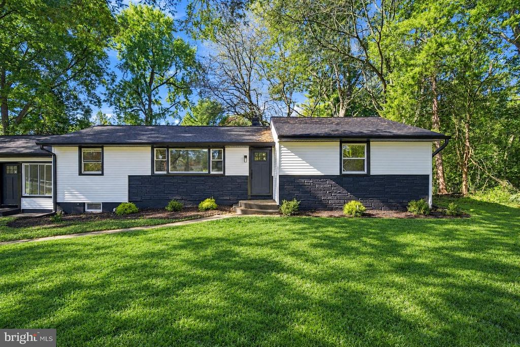 81 HARTFORD RD, MEDFORD, NJ 08055 — exterior