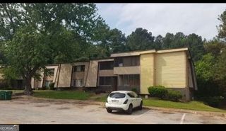 5931 Sutcliff Square, Lithonia, GA 30058
