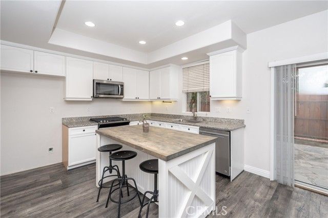 1888 Plaza Del Amo, Torrance, CA 90501