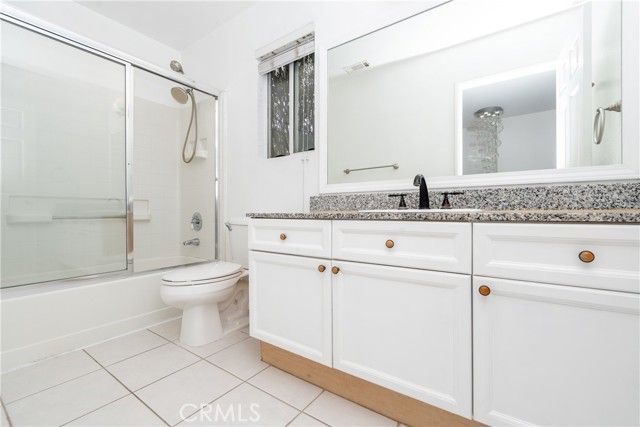 1888 Plaza Del Amo, Torrance, CA 90501