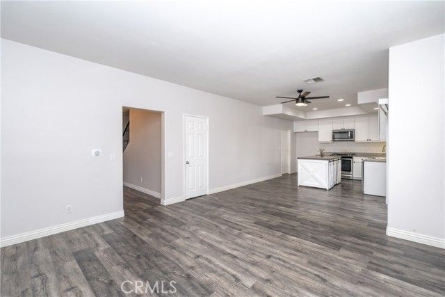 1888 Plaza Del Amo, Torrance, CA 90501