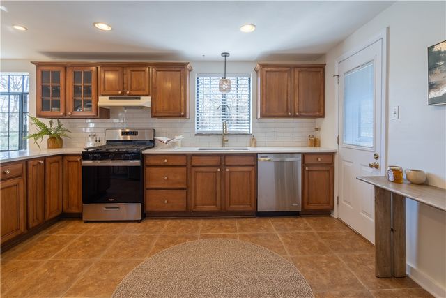 1045 Highland Ave, Harmony Twp, PA 15003