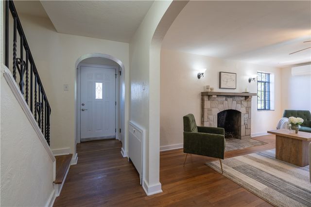 1045 Highland Ave, Harmony Twp, PA 15003