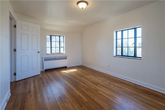 1045 Highland Ave, Harmony Twp, PA 15003