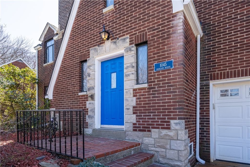 1045 Highland Ave, Harmony Twp, PA 15003