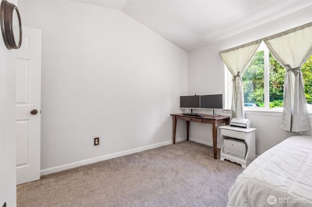 7947 E Golf Course Drive, Blaine, WA 98230