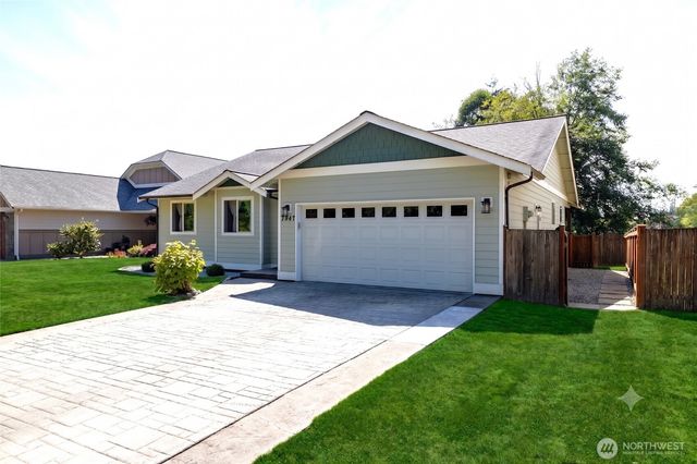 7947 E Golf Course Drive, Blaine, WA 98230