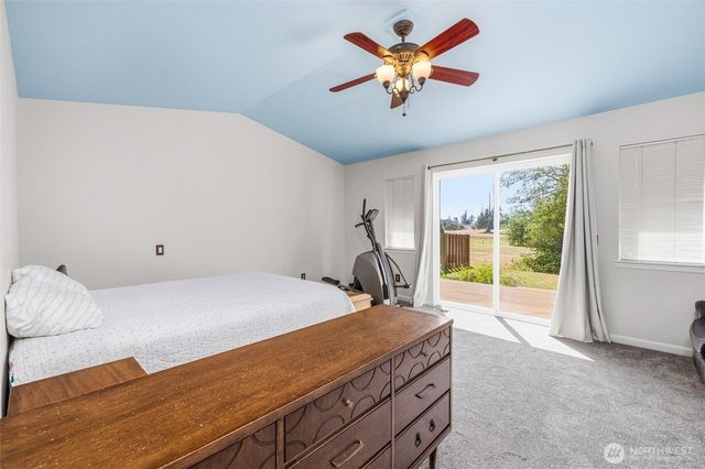 7947 E Golf Course Drive, Blaine, WA 98230