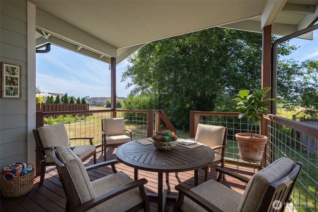 7947 E Golf Course Drive, Blaine, WA 98230