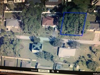 437 Ocala Street SW, Palm Bay, FL 32908