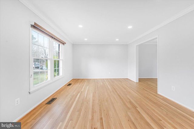 7121 PANORAMA DR, Rockville, MD 20855