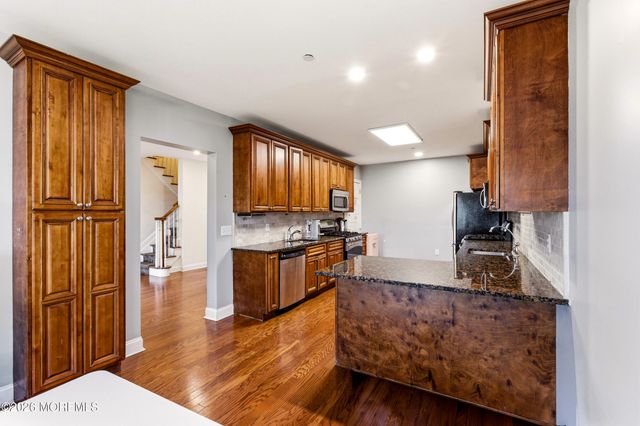 956 Madison Avenue, Lakewood, NJ 08701