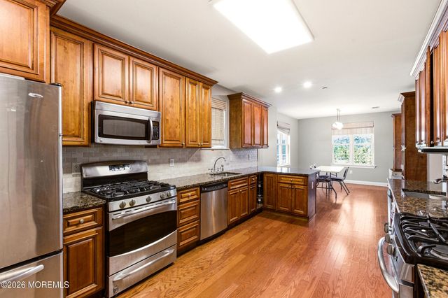956 Madison Avenue, Lakewood, NJ 08701