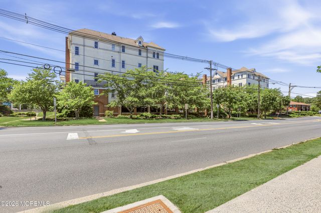 956 Madison Avenue, Lakewood, NJ 08701