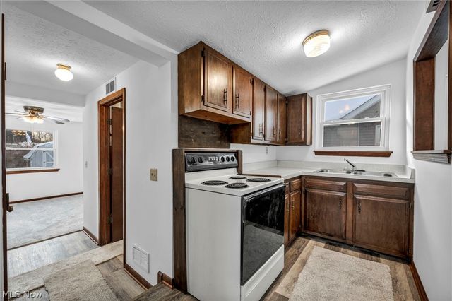 149 Fay Avenue, Avon Lake, OH 44012