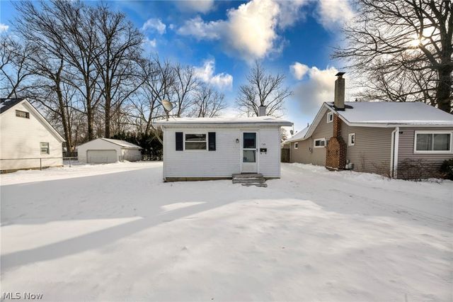 149 Fay Avenue, Avon Lake, OH 44012