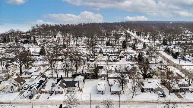 149 Fay Avenue, Avon Lake, OH 44012