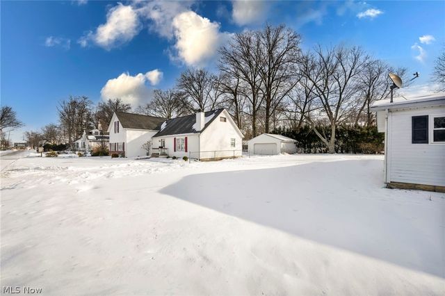 149 Fay Avenue, Avon Lake, OH 44012