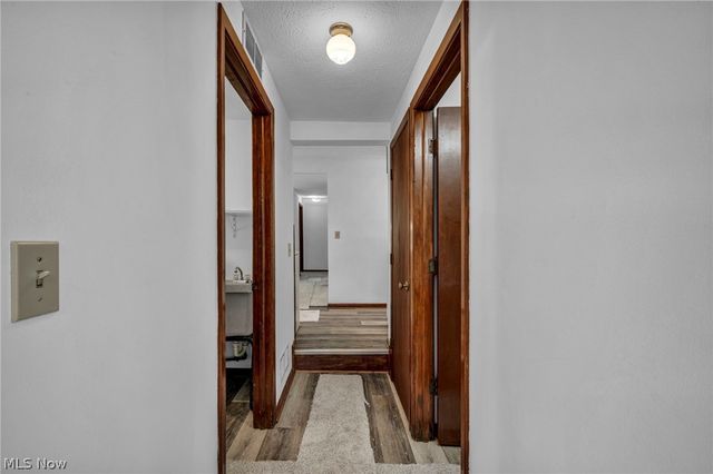 149 Fay Avenue, Avon Lake, OH 44012