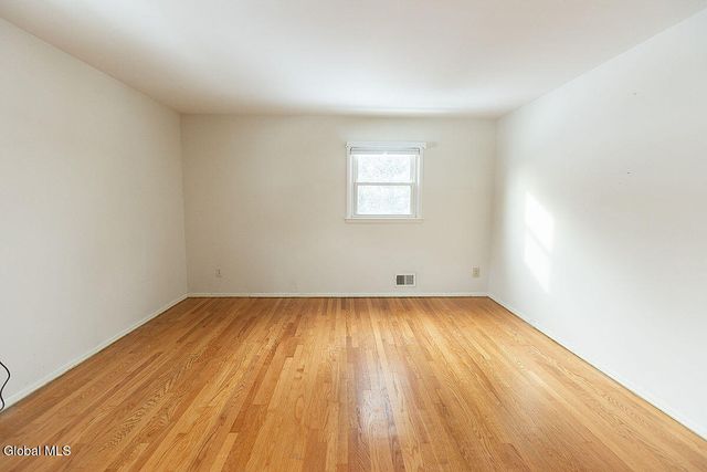 22 Danielwood Drive, Colonie, NY 12211